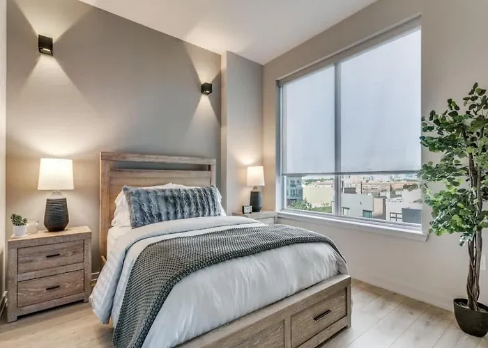 Chic 1 Bed Apt On Mckinney Ave