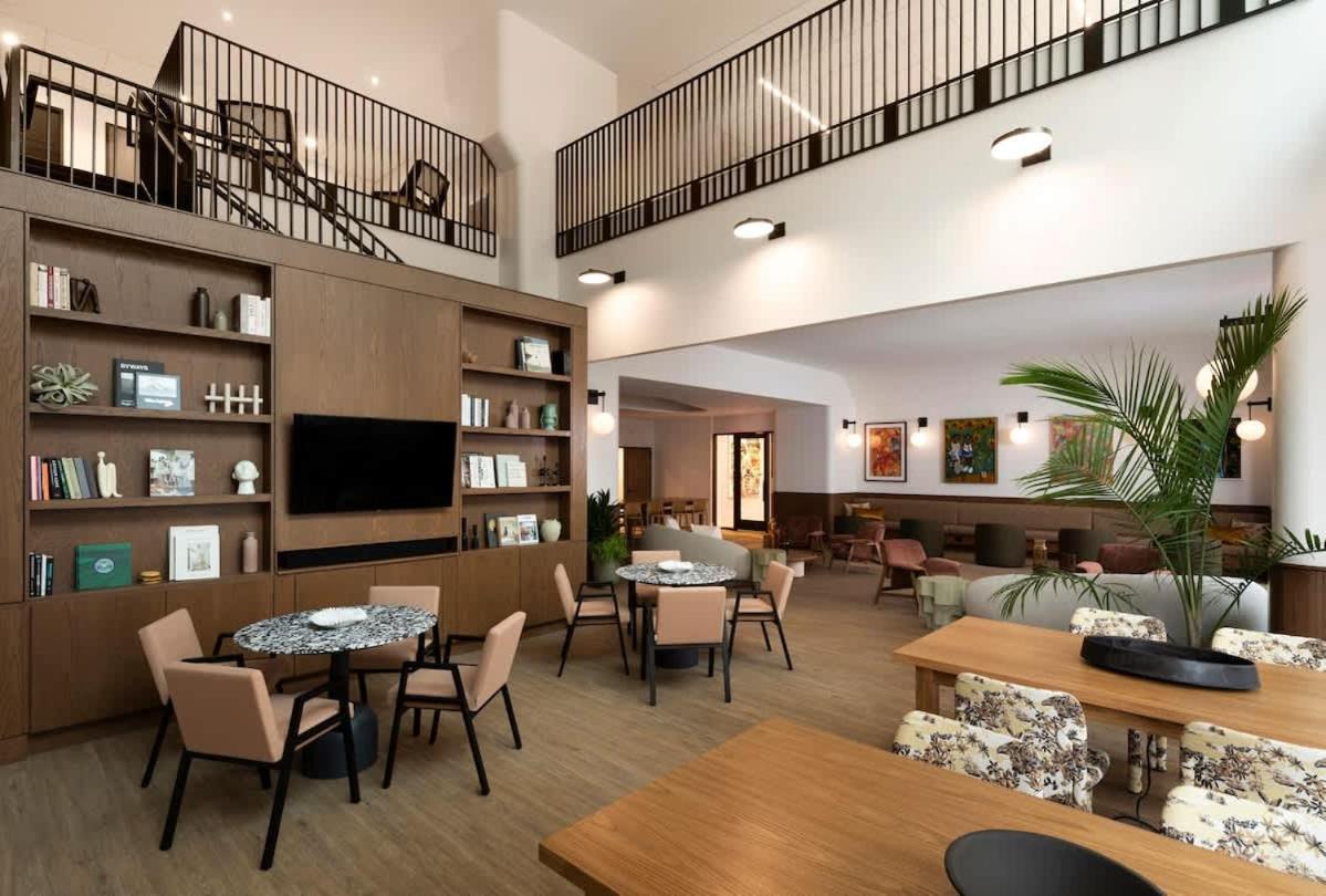Chic 1 Bed On Mckinney Ave Apartment *