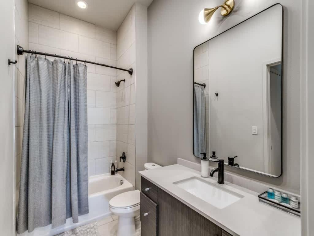 Apartment Chic 1 Bed On Mckinney Ave *