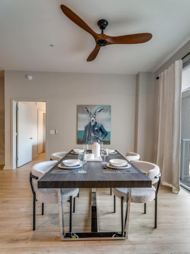 Chic 1 Bed On Mckinney Ave Dallas